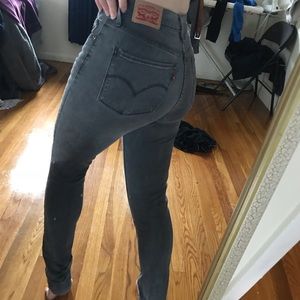 Levi’s 311 Shaping Skinny